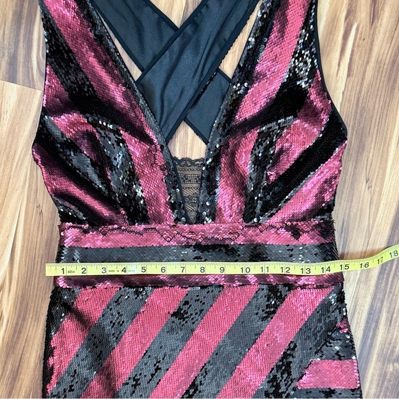 Milly Black and Maroon Striped Sequin Mini Dress - Picture 10 of 11